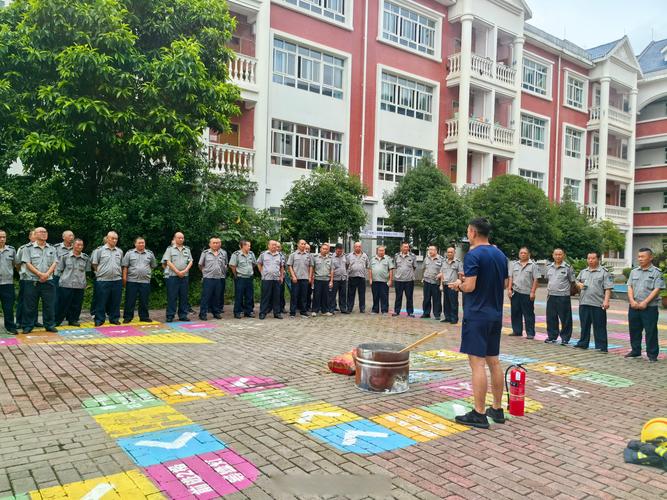 为进一步提升全县学校保安人员的消防安全